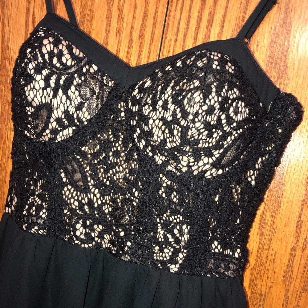 Short & Silky Lace Mini Dress (Size Small)